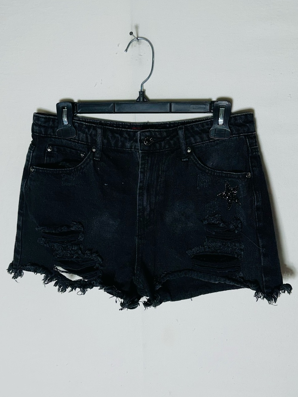 Guess Black Distressed Denim Cutoff Shorts With Rhinestone Star 27 Festival